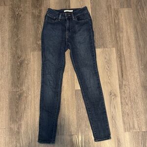 Levi’s Strauss High rise skinny size 25  women’s Jeans